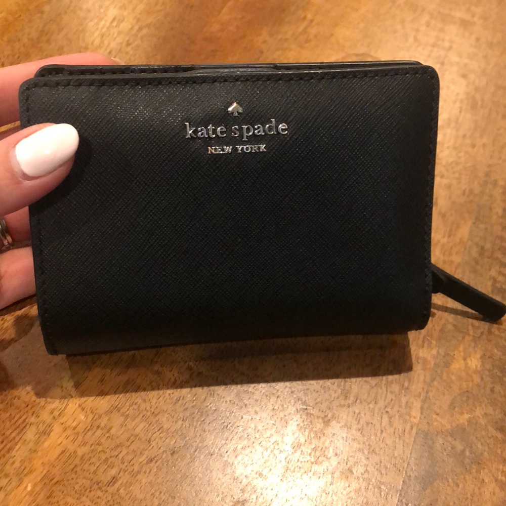 Kate spade ♠️ small wallet ❤️